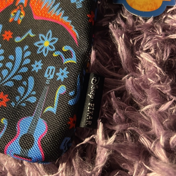 Coco loungefly pouch - Picture 7 of 8